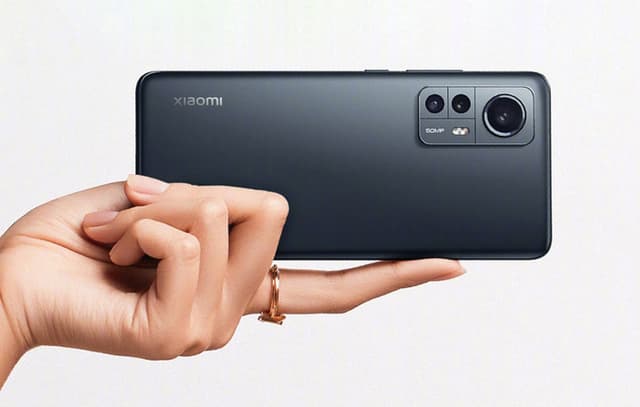 Xitoyda Xiaomi 12X narxi tushib ketdi. $155 gacha chegirmalar e'lon qilindi.