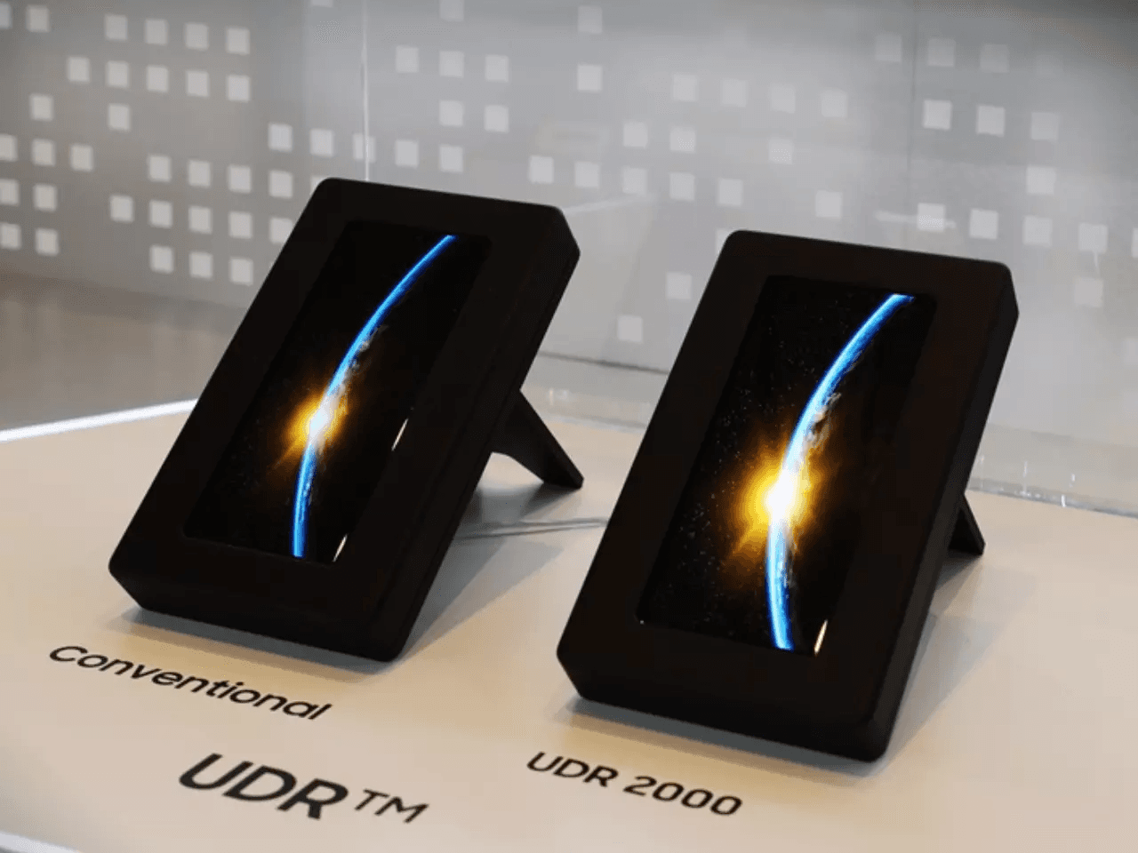 Samsung Galaxy S23 Ultra so'nggi super yorqin UDR 2000 OLED ekraniga ega bo'lmaydi