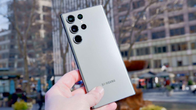 Uzoq kutilgan Samsung Galaxy S23 Ultra proshivkasi nafaqat kamerani, balki smartfonning ishlashini ham yaxshilaydi.