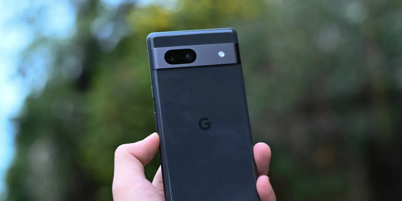 Google Pixel 7a prototipi e'lon qilinishidan ancha oldin eBay-da 2550 dollarga taklif qilingan edi